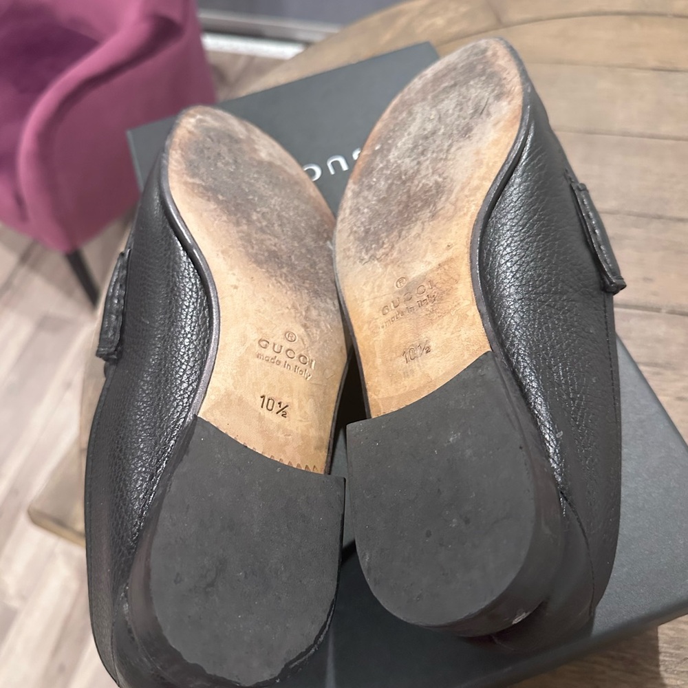 Authentic Men's Gucci Black Leather Loafers - Picture 5 of 7